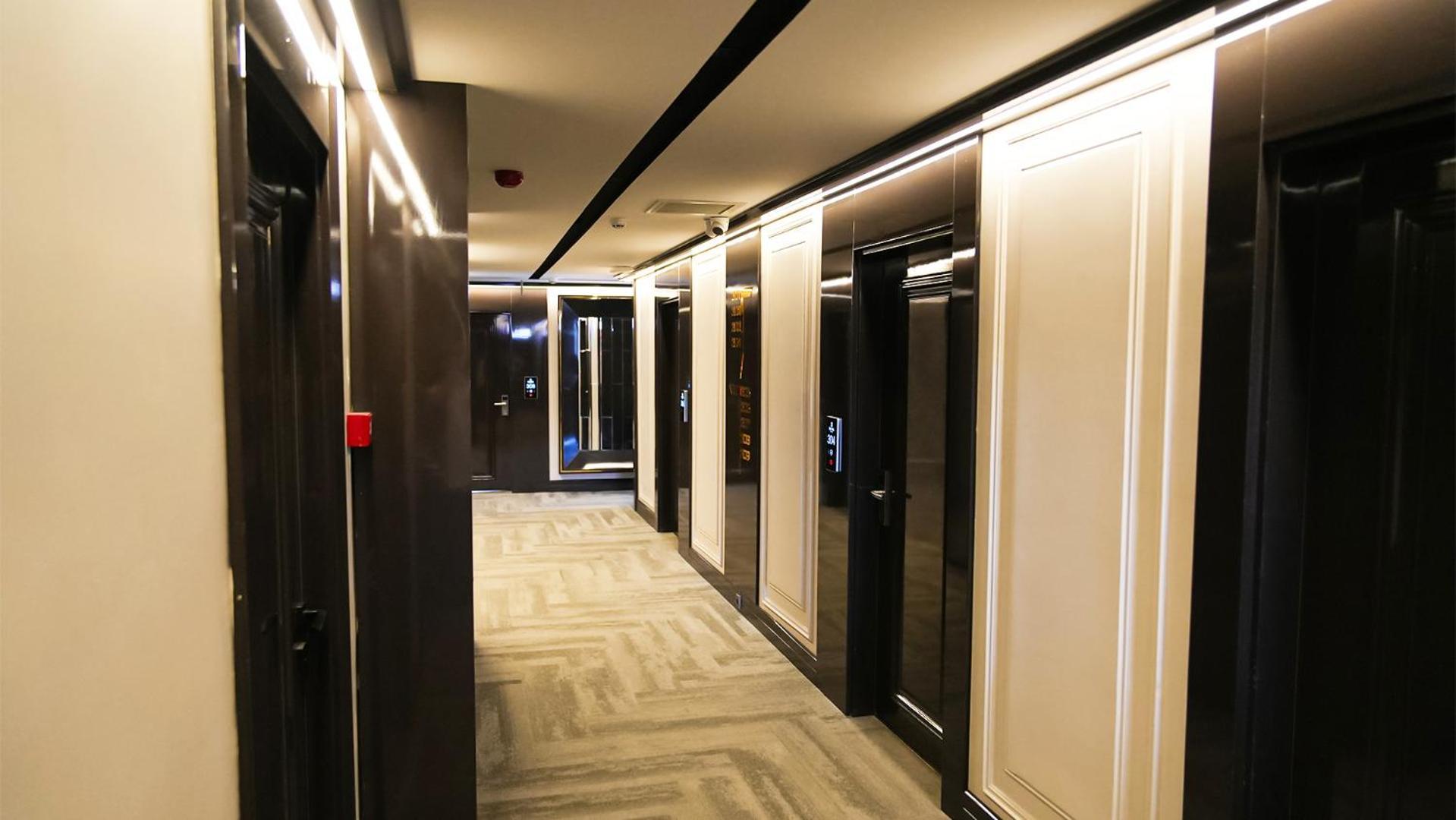 Sky Hill Hotel Анкара Экстерьер фото